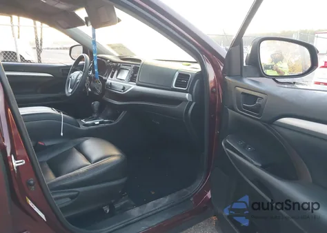 2017 Toyota Highlander Le from USA, damaged, VIN 5TDZARFH4HS031671